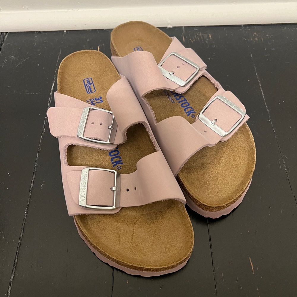 Birkenstock Women's Soft Pink Arizona Sandals- Suede Leather